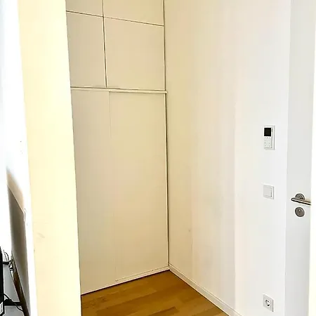 Modern In The Center Of Apartment