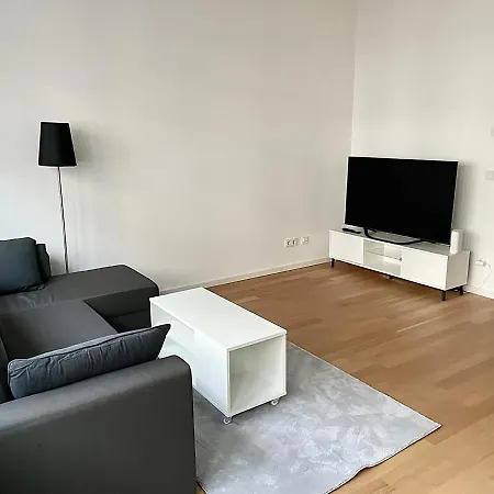 Modern In The Center Of Apartment Munich