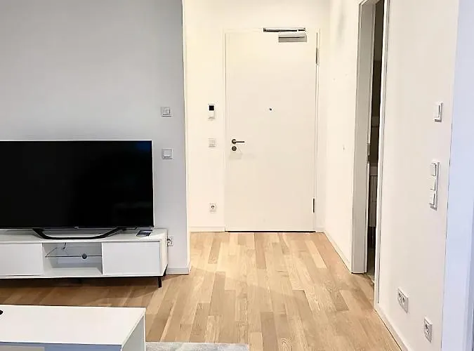 Modern In The Center Of * München
